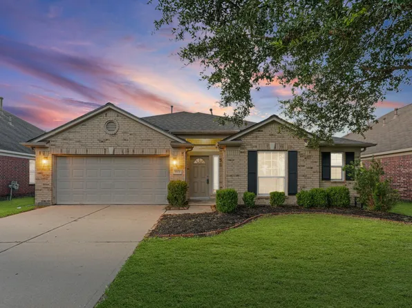 18426 Cypress Lake Village Dr, Cypress, TX 77429