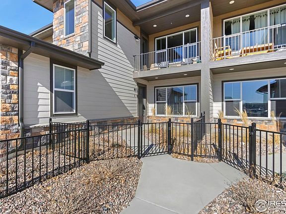 2nd image of 914 Schlagel St #3