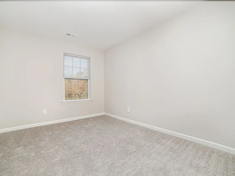 11033 Ardglass Ct — Photo 7