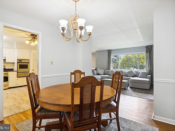 5th image of 13609 Crispin Way