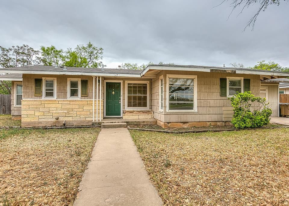 1st image of 2607 Dena Dr