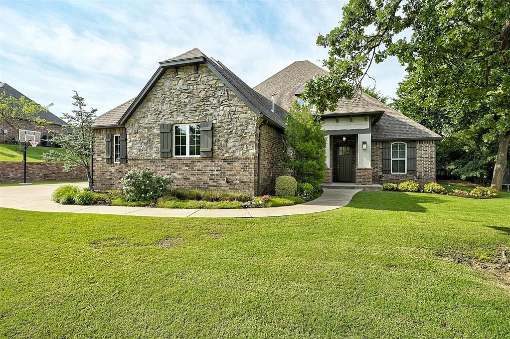2473 Vellano Ln, Edmond, OK 73034 | MLS #1175321 | Zillow