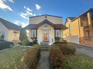 8134 251st St, Bellerose, NY 11426