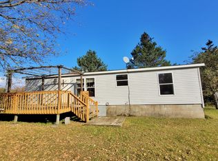 4897 N Woodbridge Rd, White Cloud, MI 49349