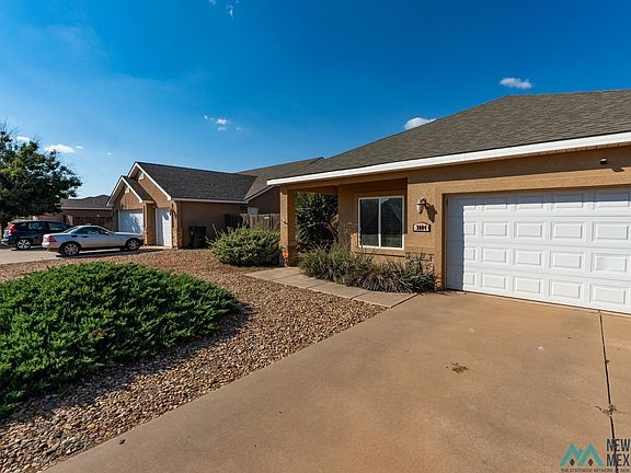 3rd image of 3004 Elizabeth Ct