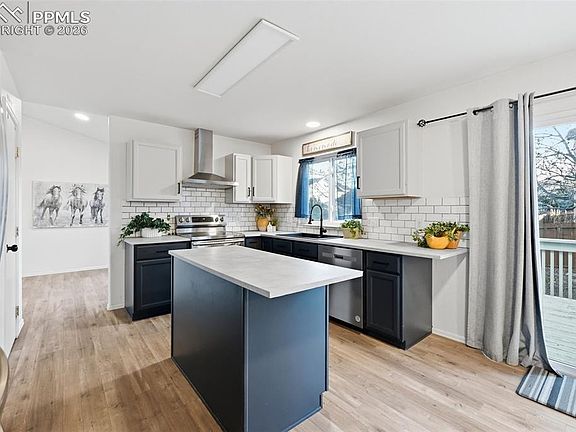 4th image of 6645 Quarter Circle Rd