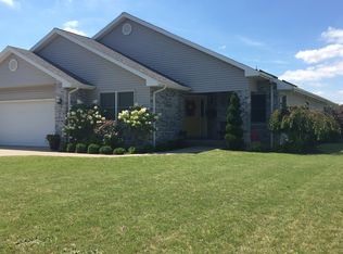 2190 Cornerstone Dr, Mount Pleasant, MI