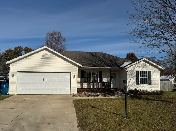 306 W Central Ave, Wheatfield, IN 46392