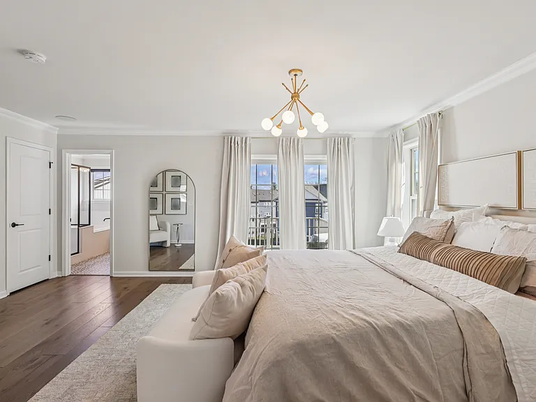 21 Dahlia Dr — Photo 14