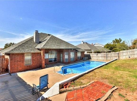4th image of 13120 Buckeye Ct