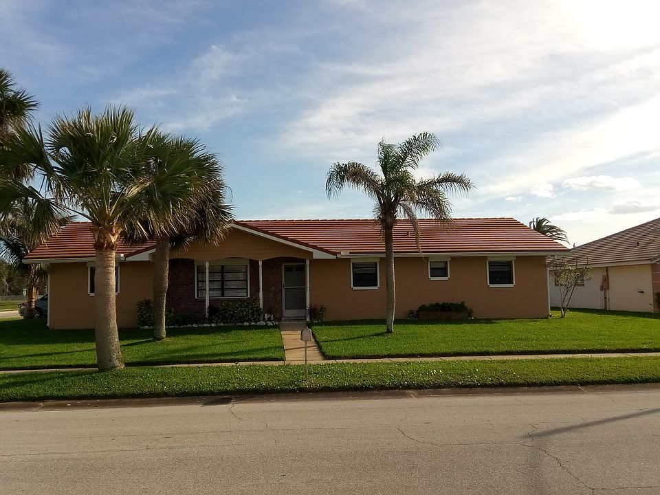 1st image of 304 Jack Dr