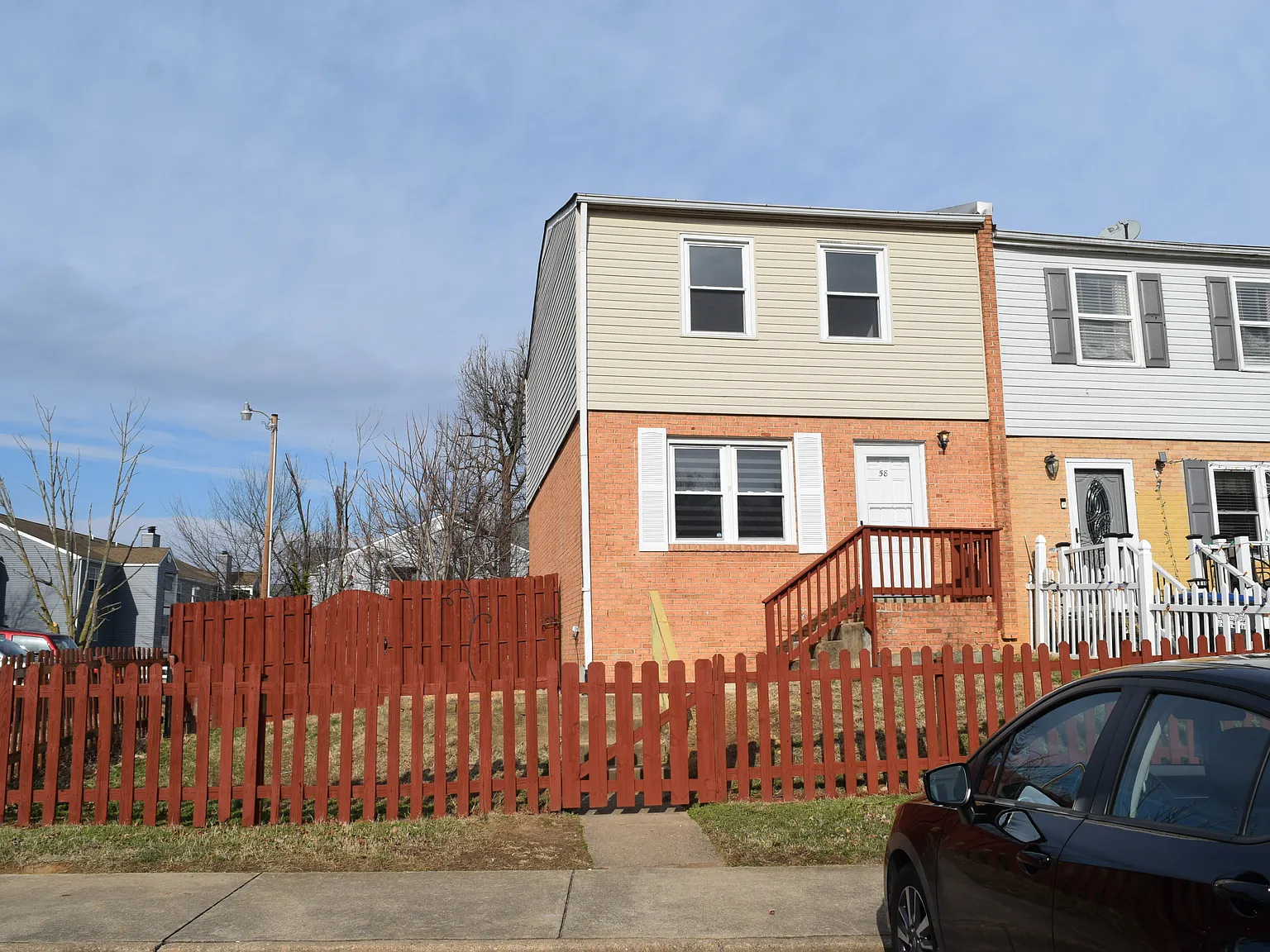 3 bed, 2.5 bath, 1800 sqft, $2,350 — Photo 3