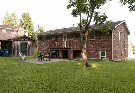 2nd image of 9008 Lyneve Dr