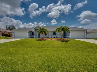 2121 SW 8th Pl, Cape Coral, FL 33991