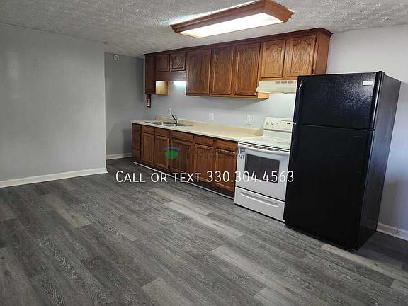 4th image of 5011 Settlers Trce APT 8