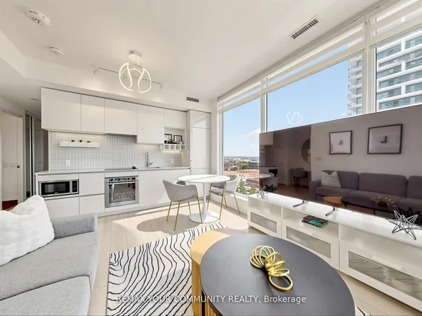 898 Portage Pkwy #1503, Vaughan, ON L4K 0J6