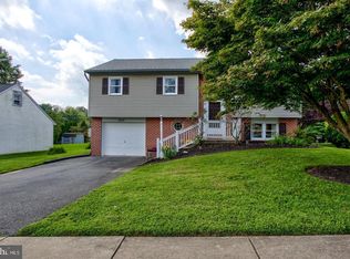 1933 Wilderness Rd, Lancaster, PA 17603