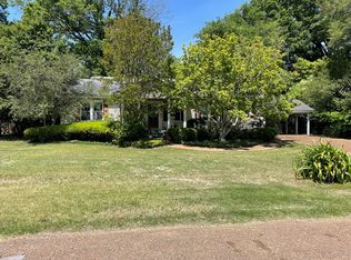 623 E Claiborne Ave, Greenwood, MS 38930