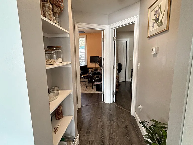 25 Rosepoint Ave — Photo 9