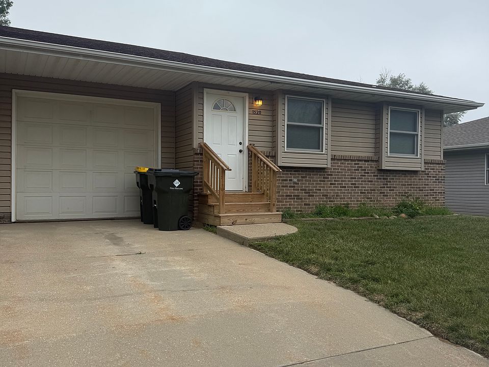 1st image of 1520-22 Martha St #1522