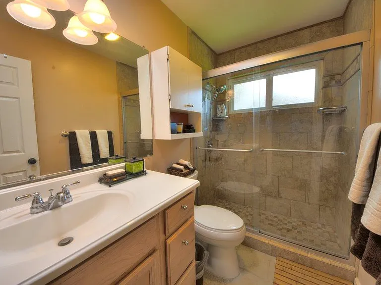 1282 Normandy Way — Photo 15