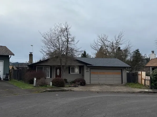 1480 Carobelle Ct, Cottage Grove, OR 97424