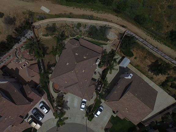 5th image of 780 Hillsboro Way