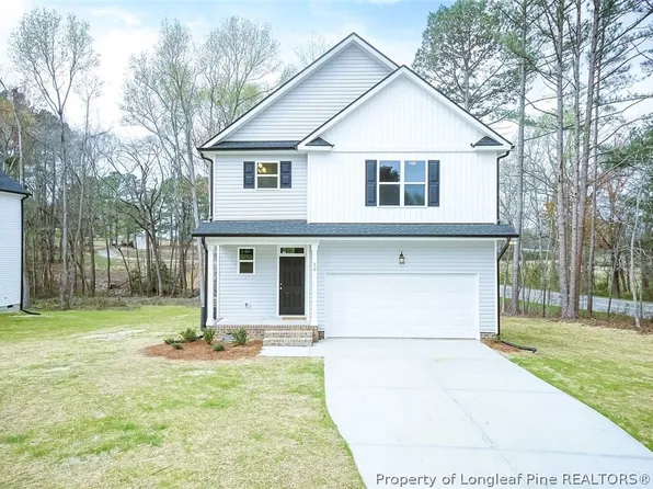 12 Stonecliff Ln, Sanford, NC 27332