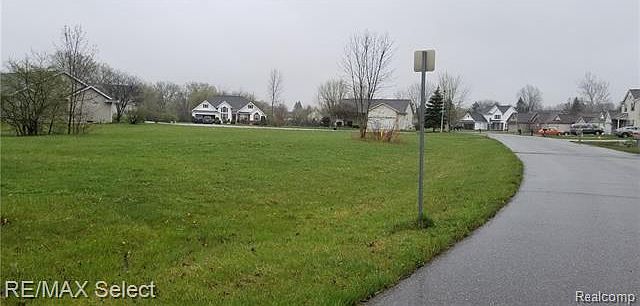 2nd image of 97 Shadycroft Dr