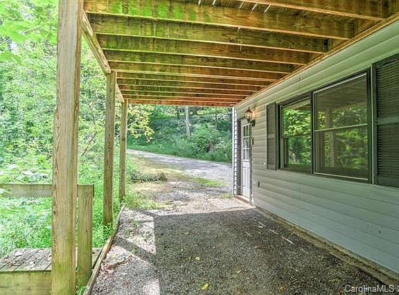 4th image of 236 Tara Nova Dr