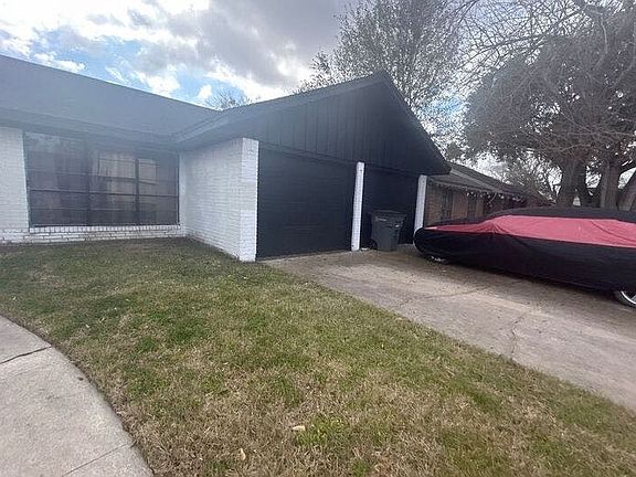 3rd image of 103 Magdalena Dr