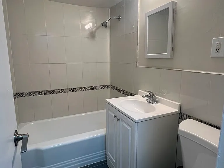 111 Washington St #6E — Photo 7