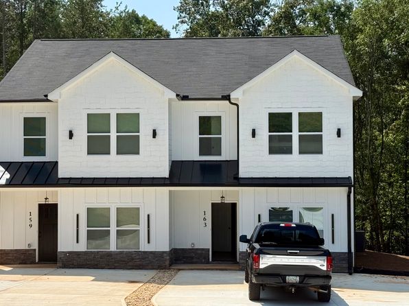 163 Brad St
