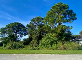 2262 SE Midtown Rd, Port Saint Lucie, FL 34952