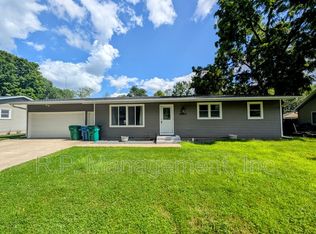 9342 Trenton Ln N, Maple Grove, MN 55369