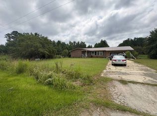 6128 Manley Smith Rd, Nakina, NC 28455