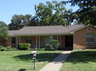 4812 Wedgeview Dr, Hurst, TX 76053