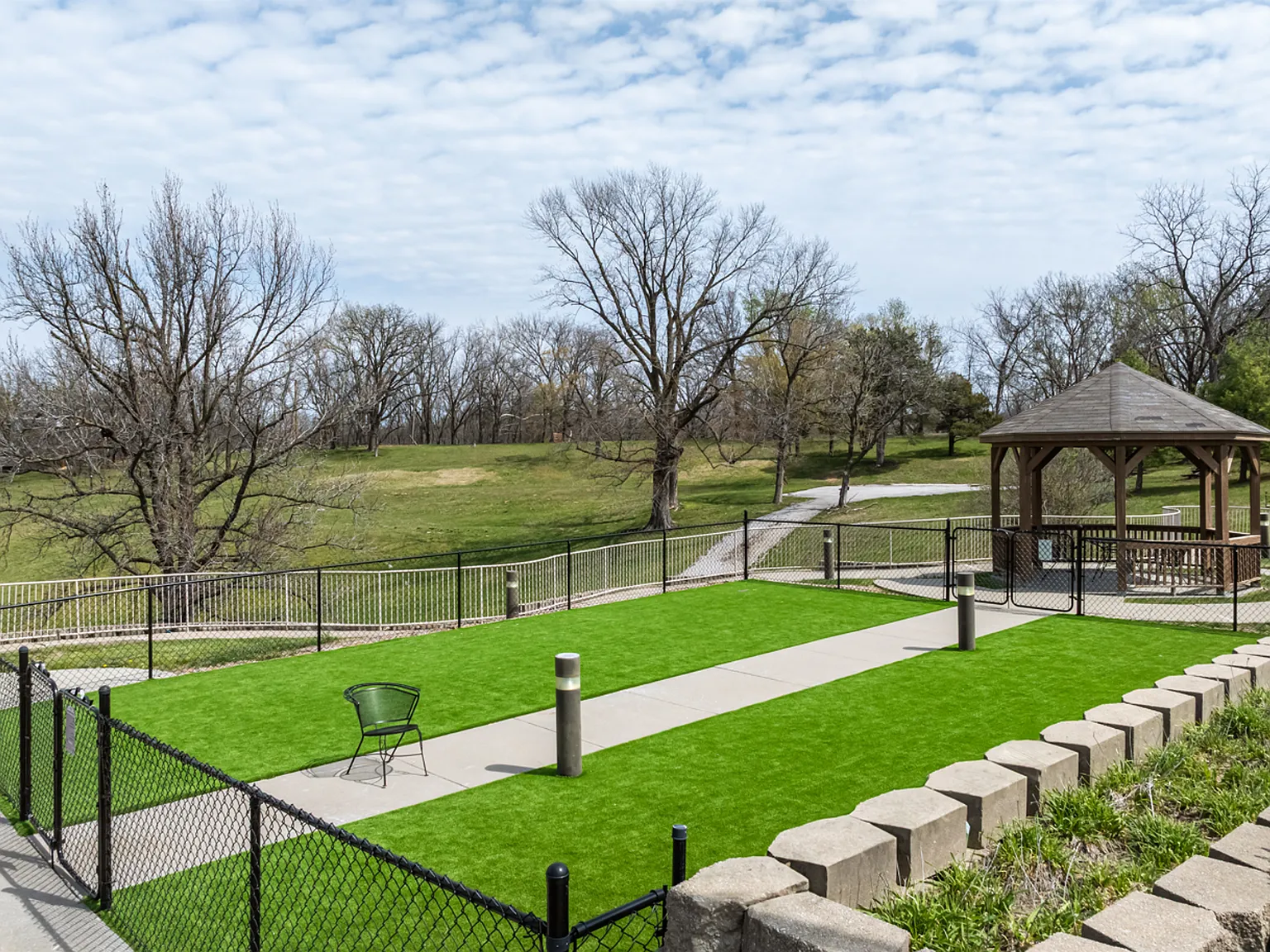Englewood Vista — Photo 2