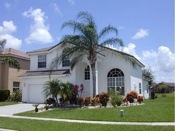 1st image of 3641 Old Lighthouse Cir