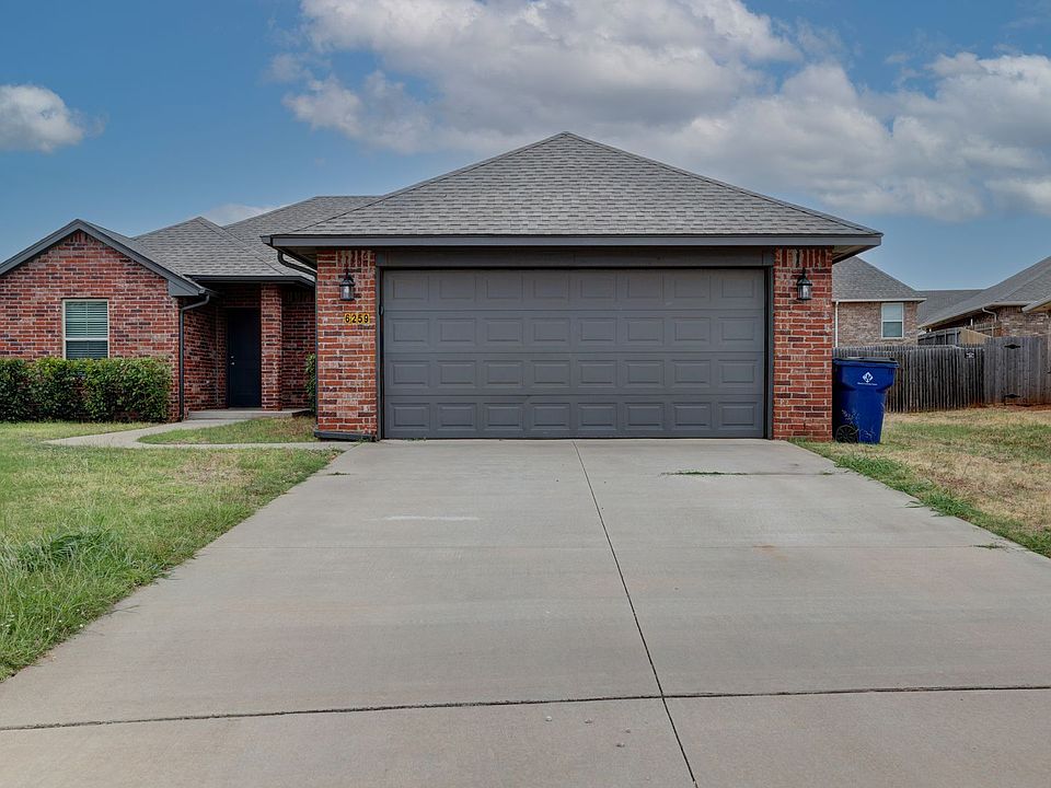 1st image of 6259 NW 177th Cir