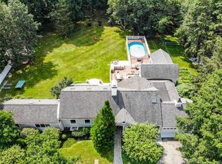 18 Janes Ln, Stamford, CT 06903