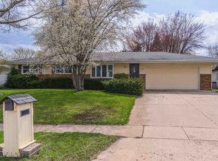 1329 E Vernon Ave, Normal, IL 61761