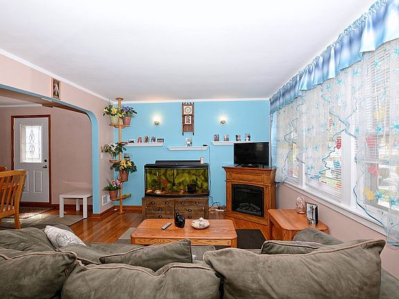 2nd image of 9325 S 55th Ct