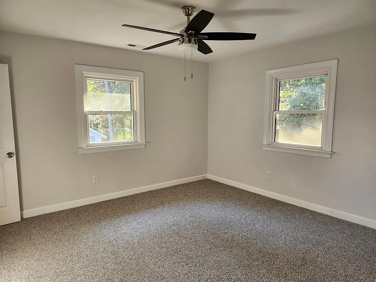 8147 N Mayfield Ln — Photo 5