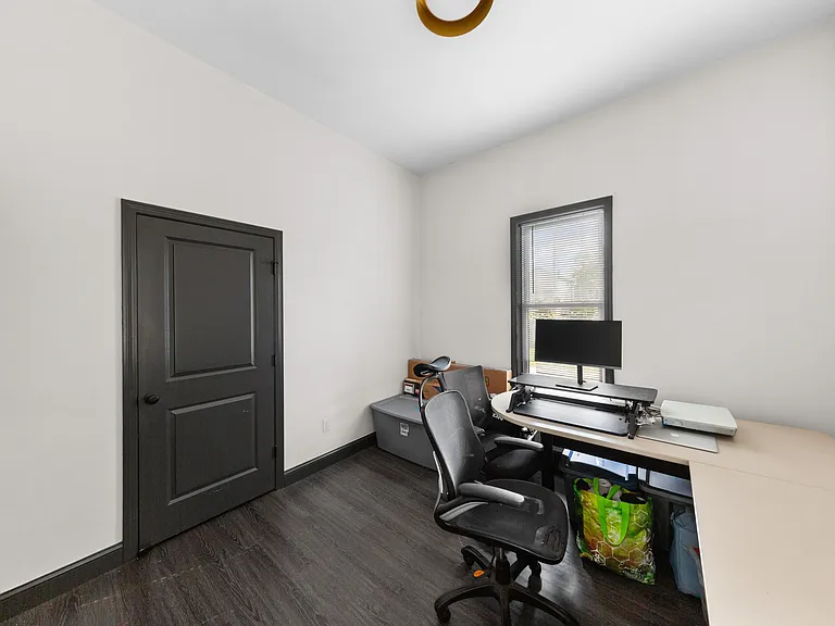 125 Tobey St #1 — Photo 3