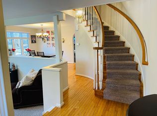 1 Essex Pl, Newtown, PA 18940