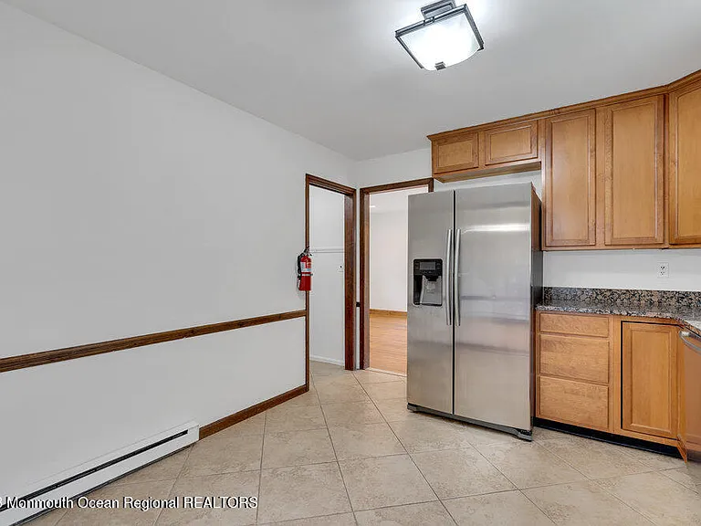 802 Laura Herbert Dr — Photo 14