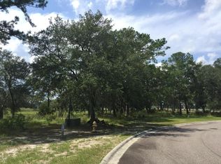 4 Lady Elizabeth Dr, Beaufort, SC 29907