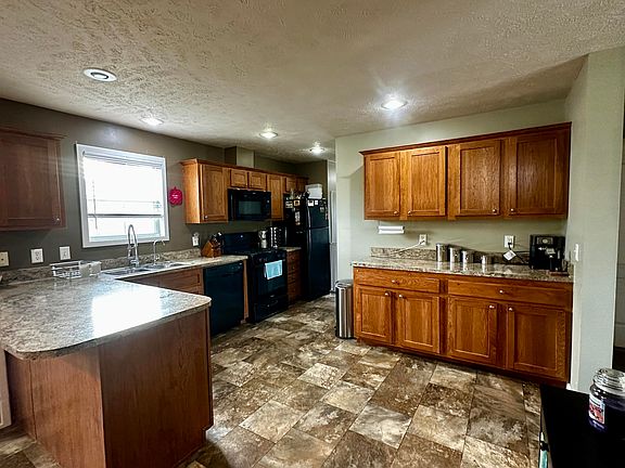 4th image of 3685 Saint Moritz St NW