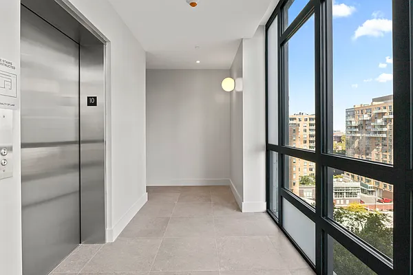 Sold by Compass | media 17